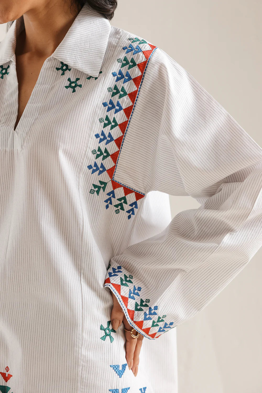 ETHNIC E7951-102-001 1PC