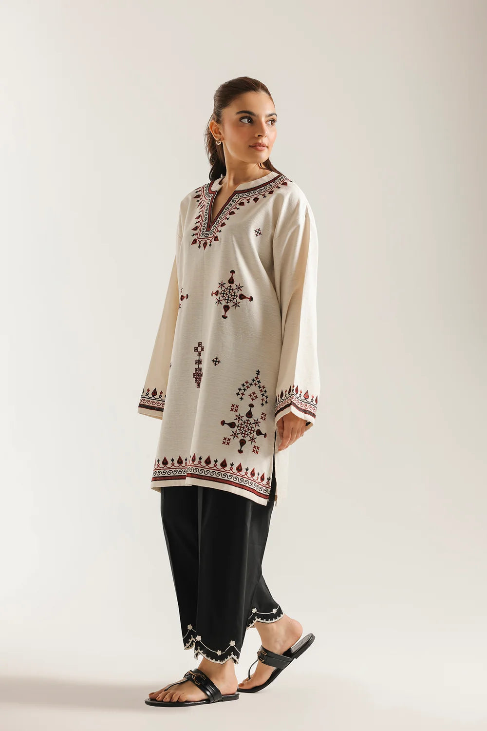 ETHNIC E7979-102-004 1PC