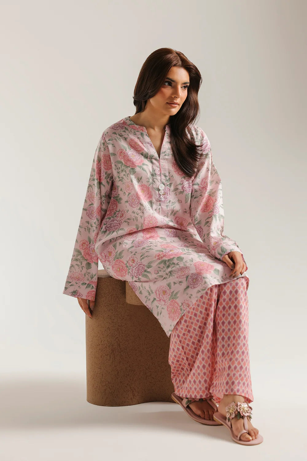 ETHNIC E7999-102-427 2PC
