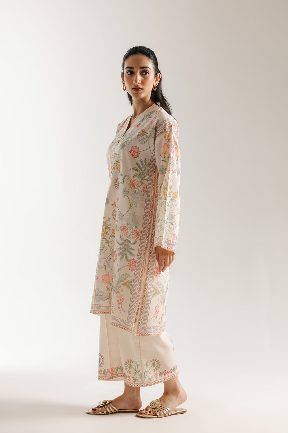 ETHNIC E8064-102-004 1PC