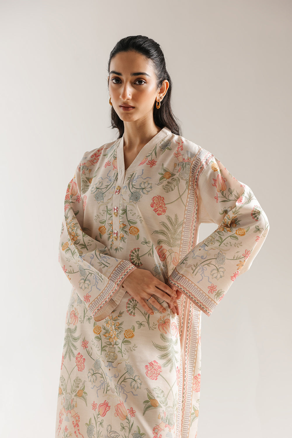 ETHNIC E8064-102-004 1PC