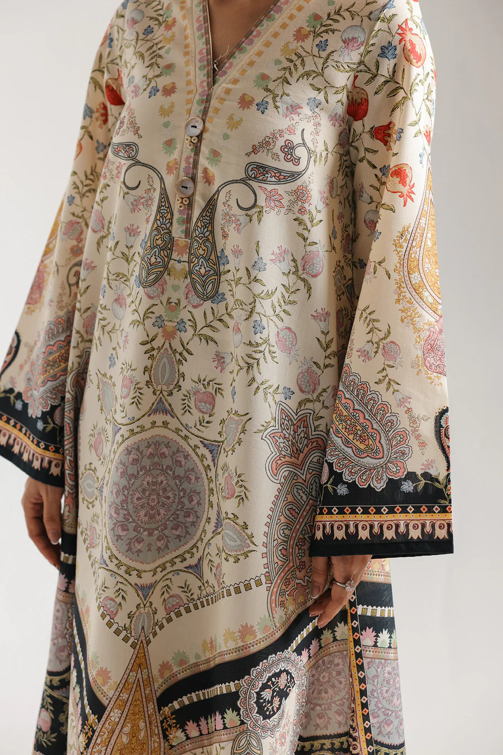 ETHNIC E8114-102-226 1PC