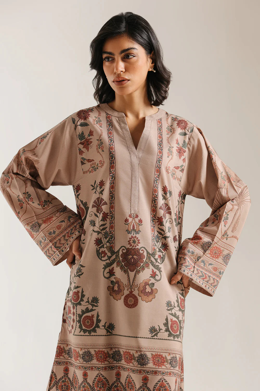 ETHNIC E8169-102-813 2PC