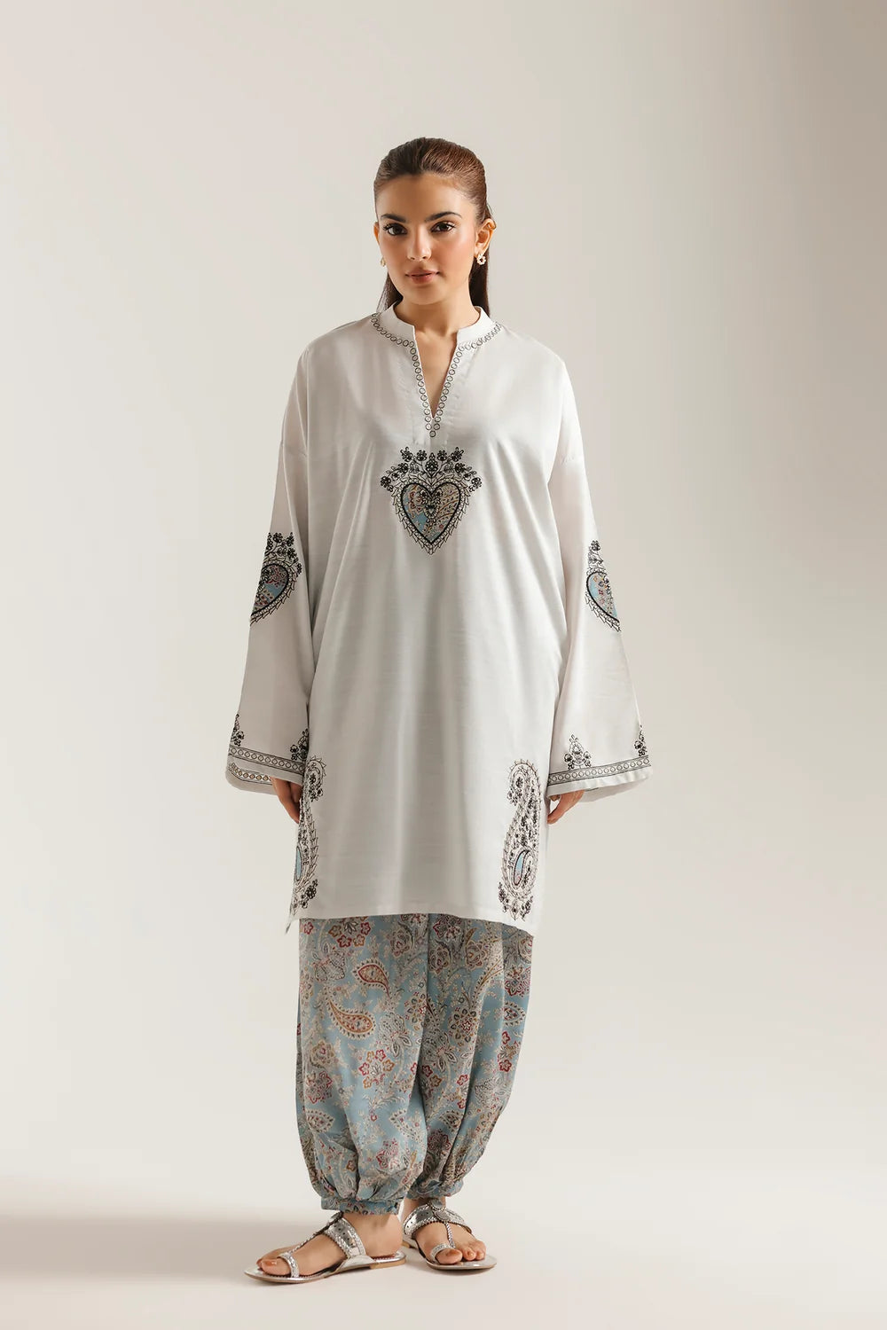 ETHNIC E8281-102-003 2PC