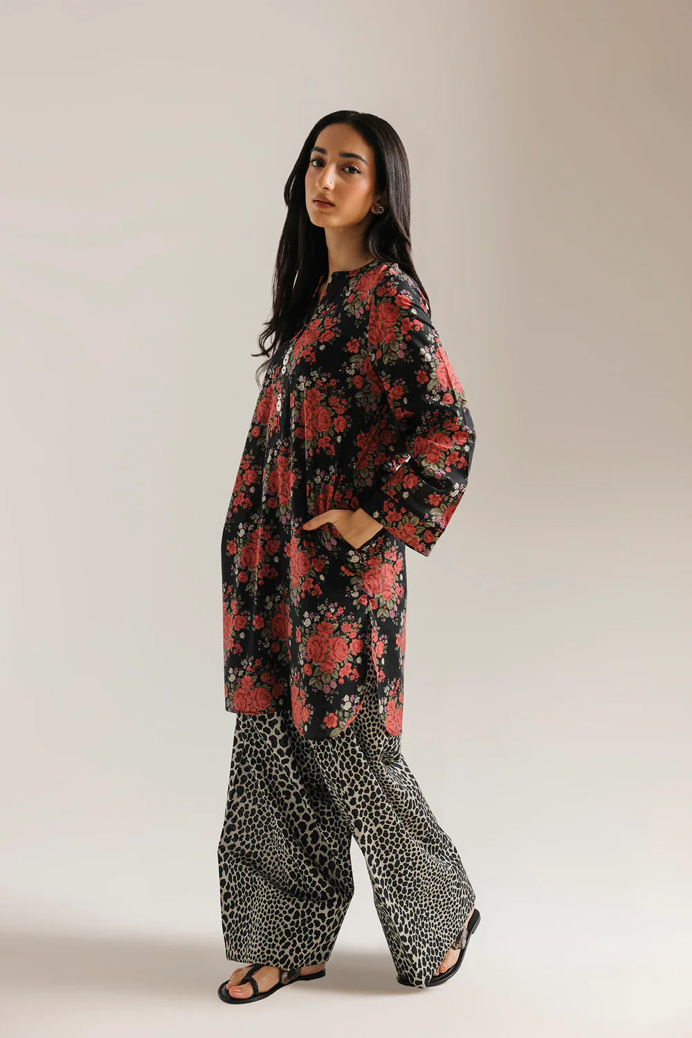 ETHNIC E8284-102-902