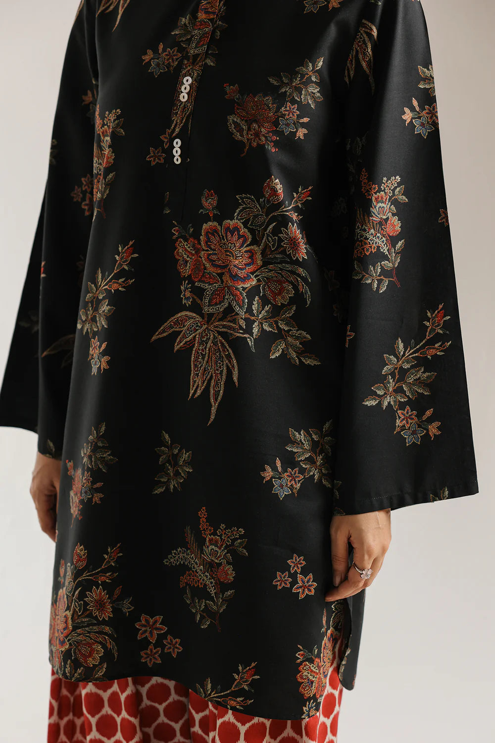 ETHNIC E8405-102-902 2PC