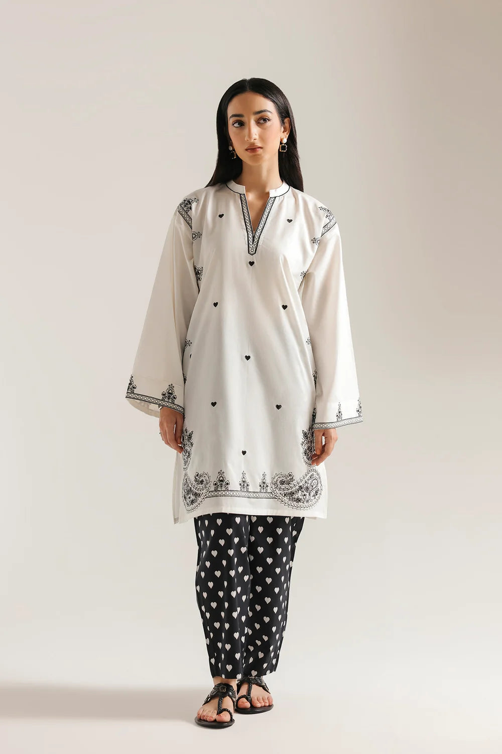 ETHNIC E8434-102-005 2PC