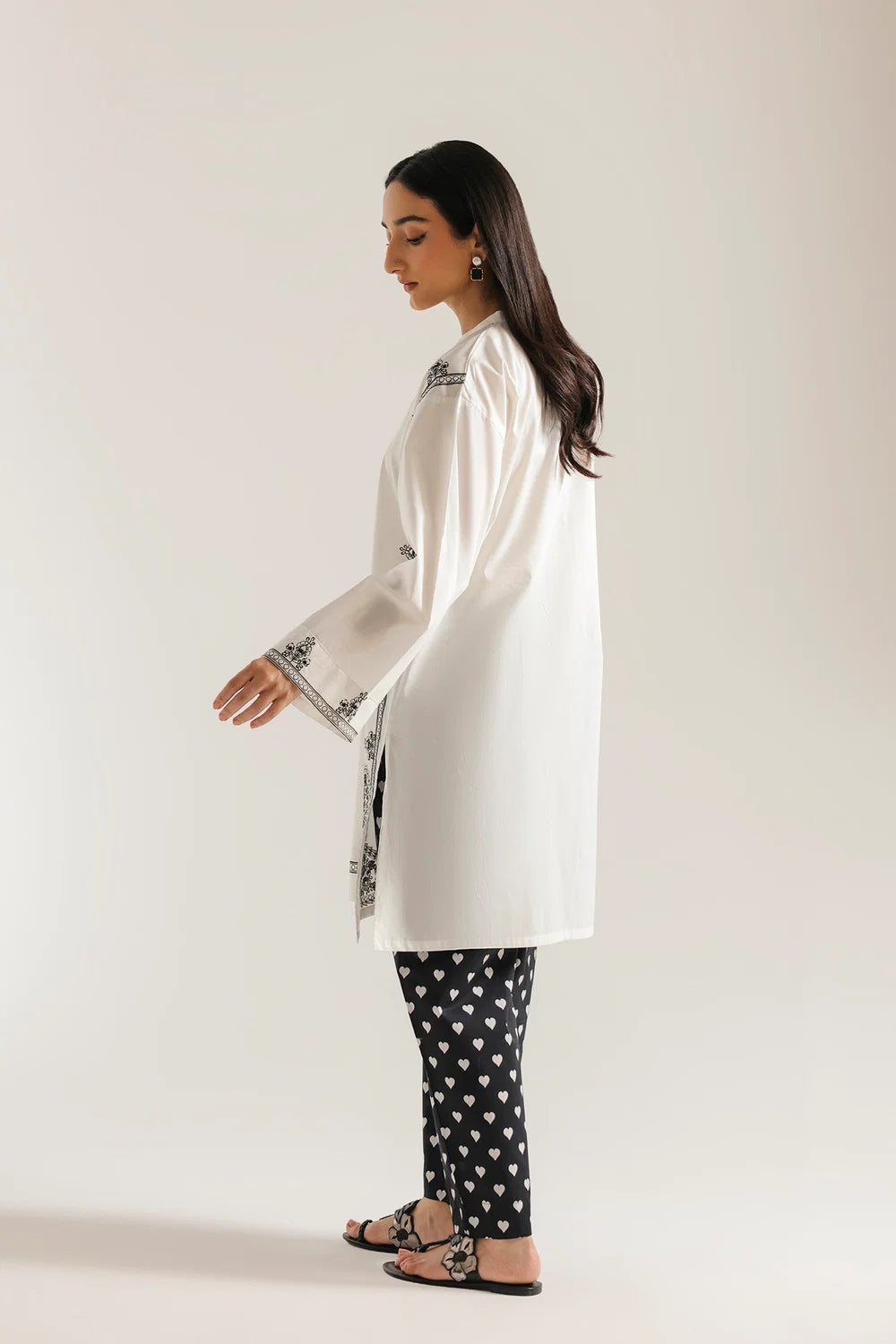 ETHNIC E8434-102-005 2PC