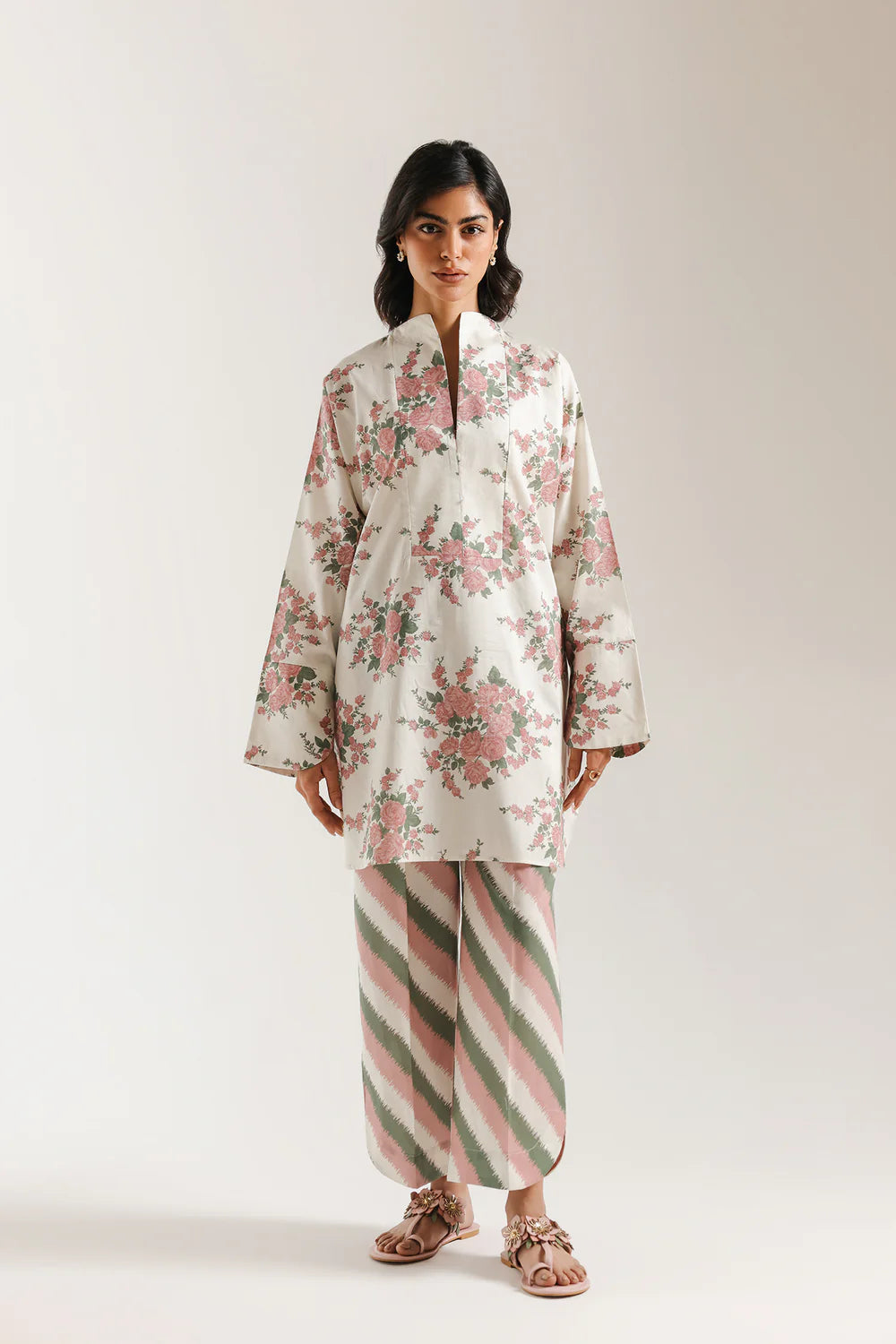 ETHNIC E8487-102-006 2PC