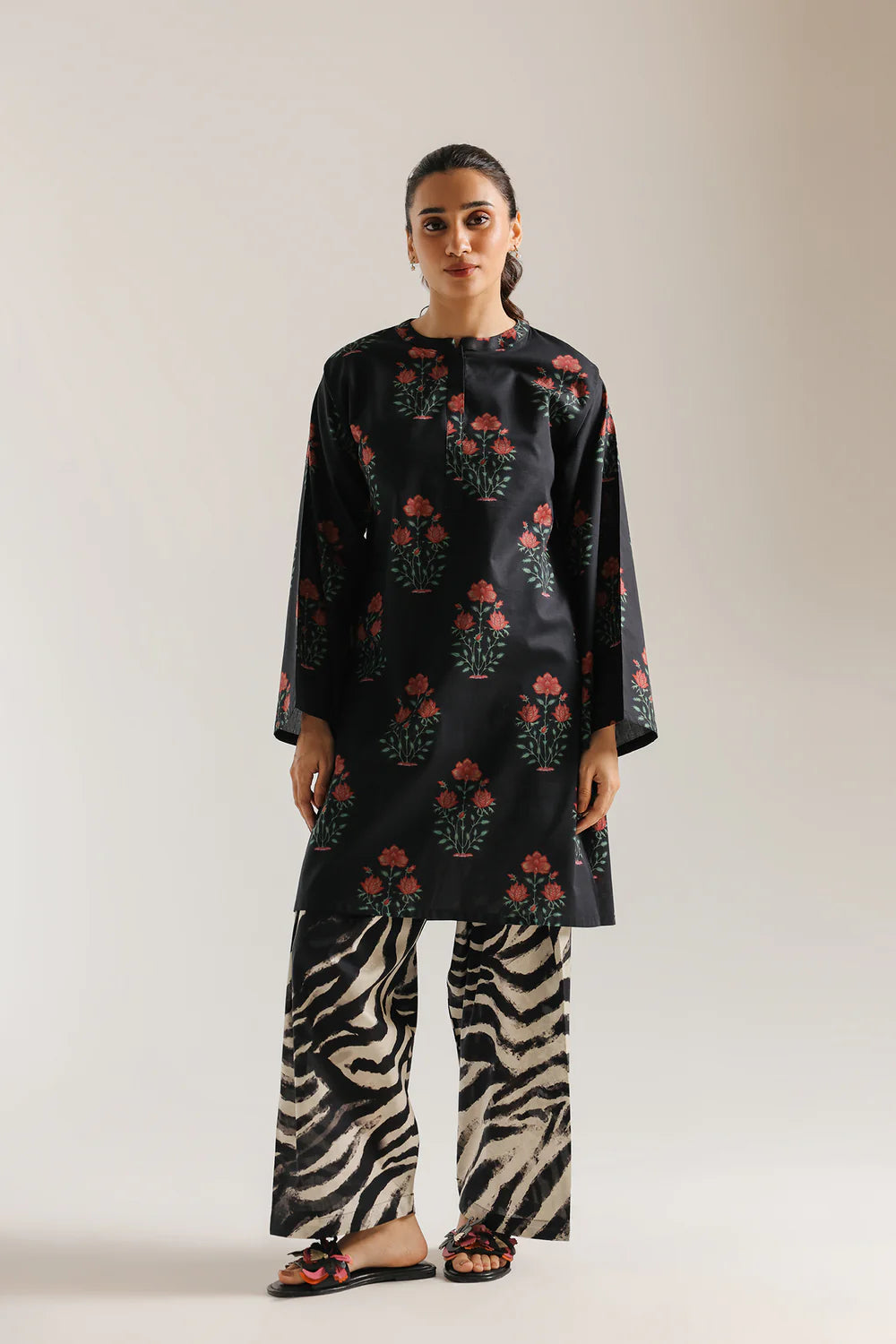 ETHNIC E8490-102-902 2PC