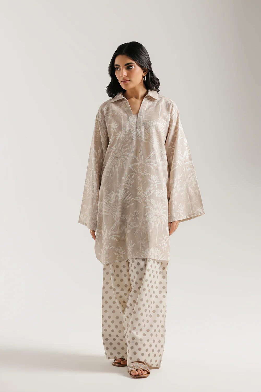 ETHNIC E8527-102-007 1PC