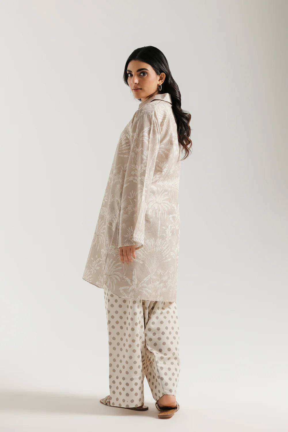 ETHNIC E8527-102-007 1PC