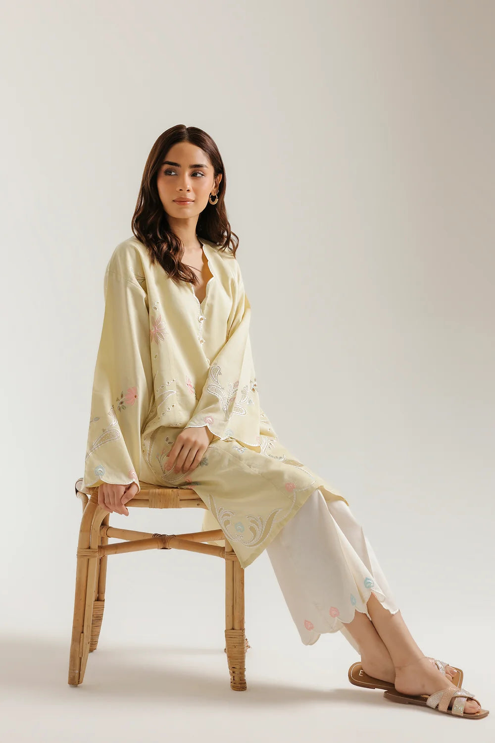 ETHNIC E9235-102-115 2PC