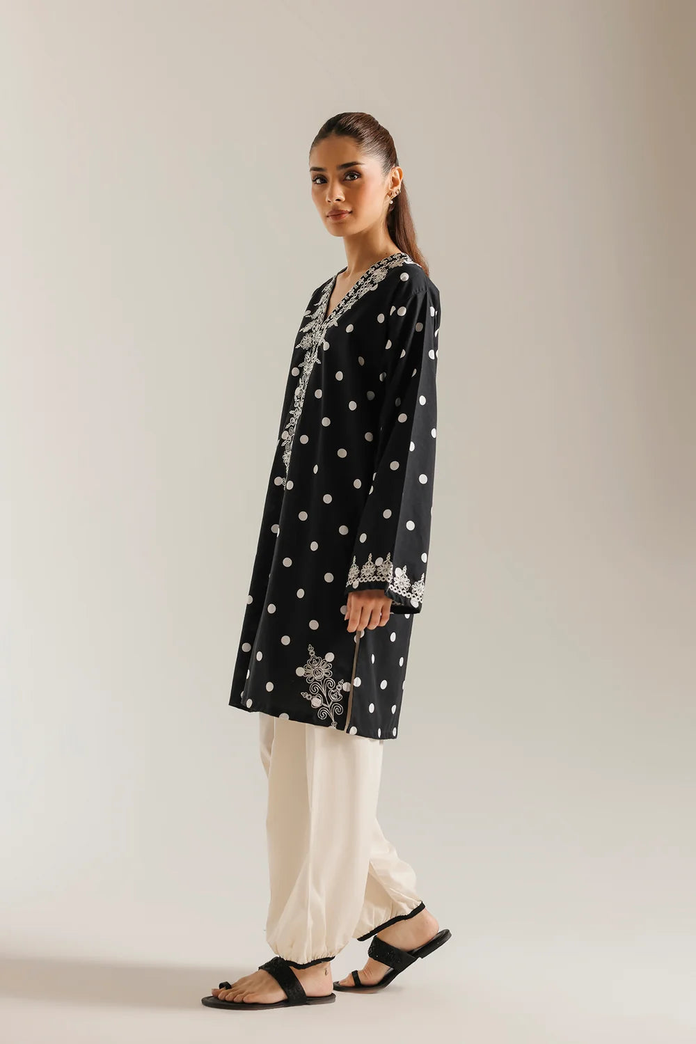 ETHNIC E9329-102-902 2PC