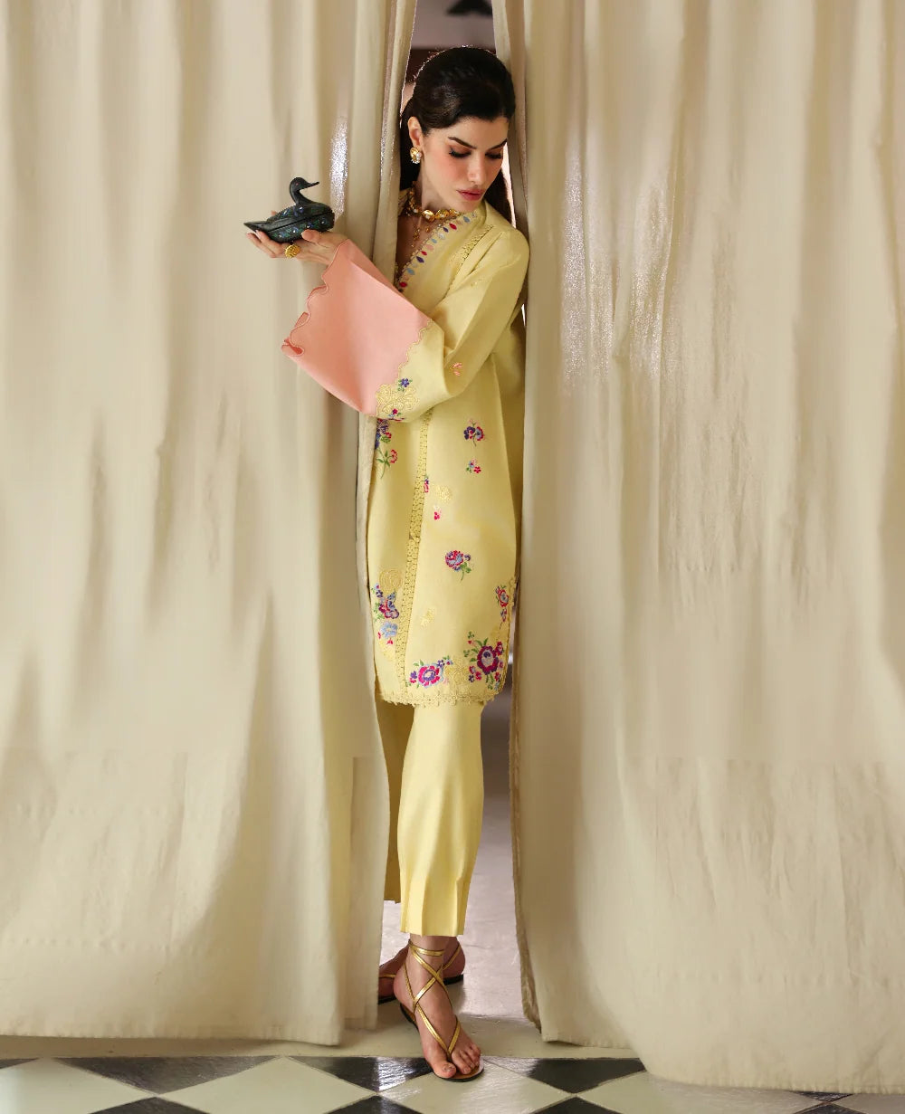 REPUBLIC NEOMA CANDY LOOM YELLOW 2PC