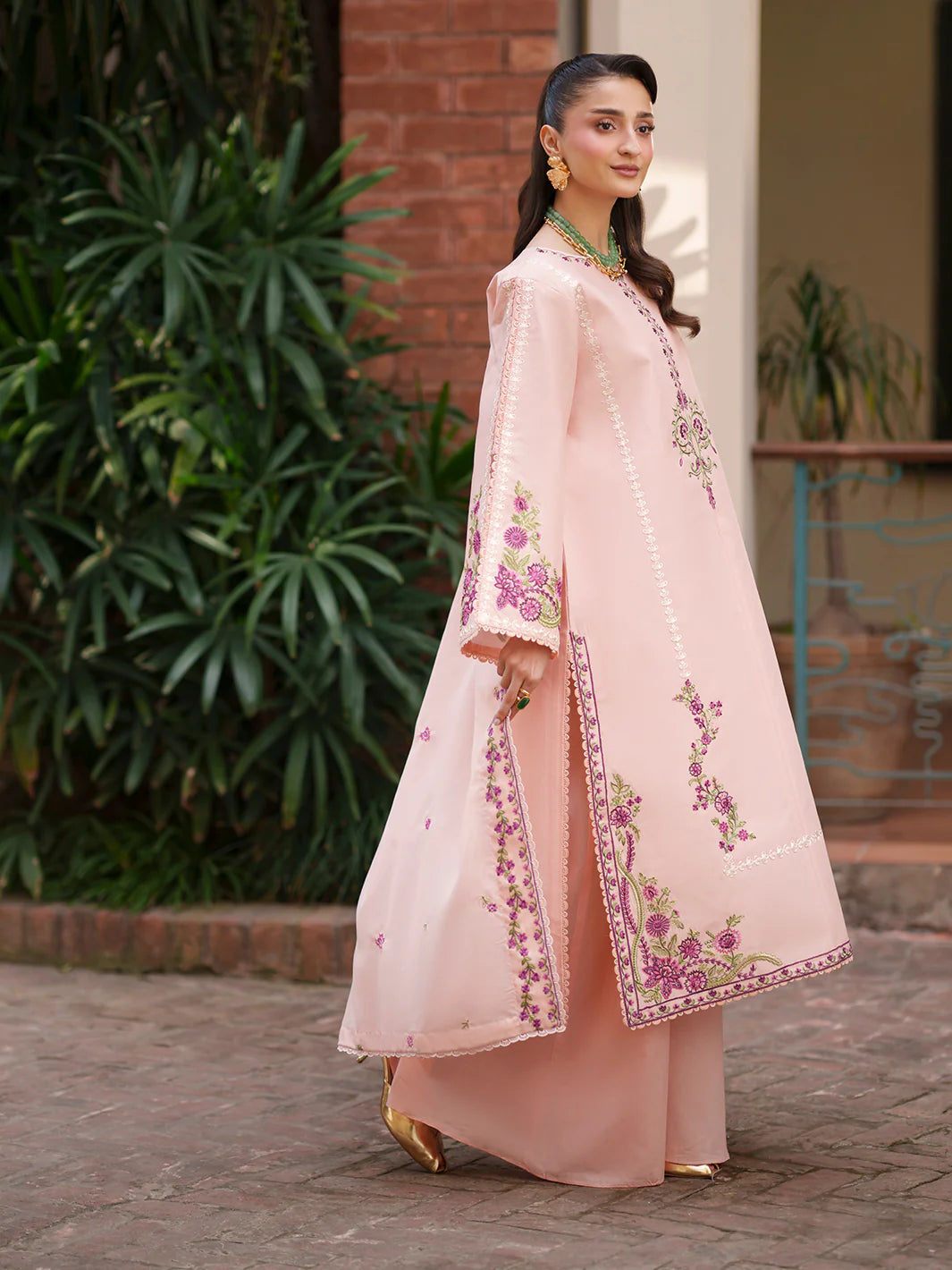 FIONA BY MAHNUR LAWN  F-01