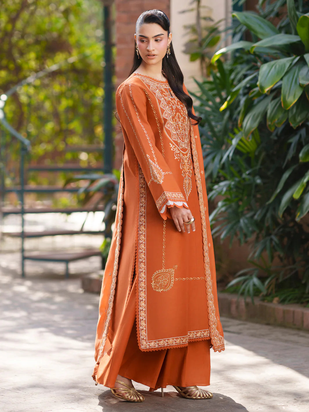 FIONA BY MAHNUR LAWN  F-02