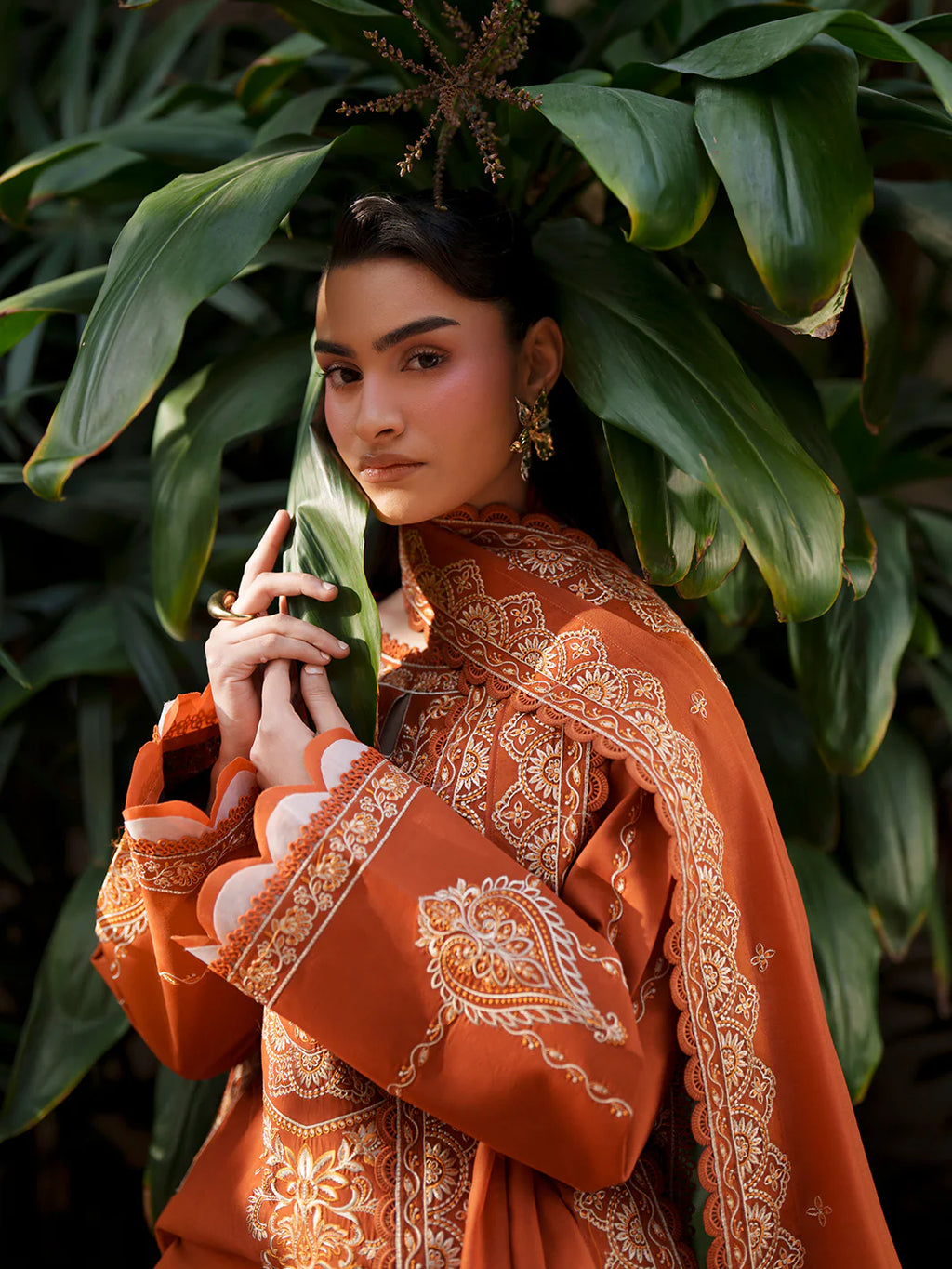 FIONA BY MAHNUR LAWN  F-02