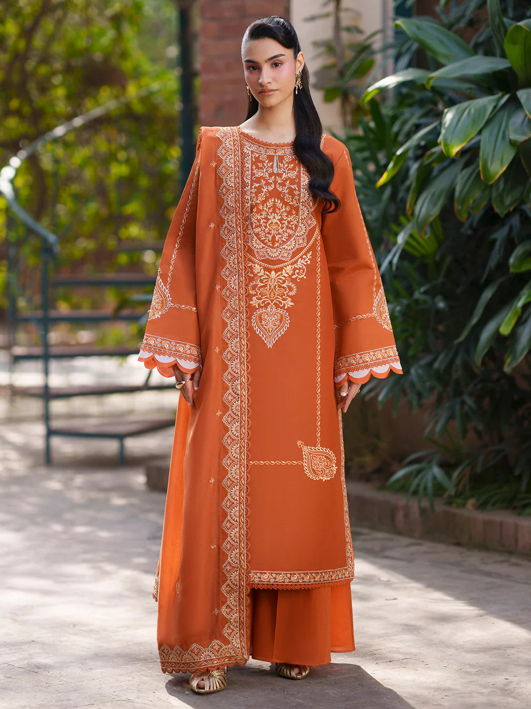 FIONA BY MAHNUR LAWN  F-02
