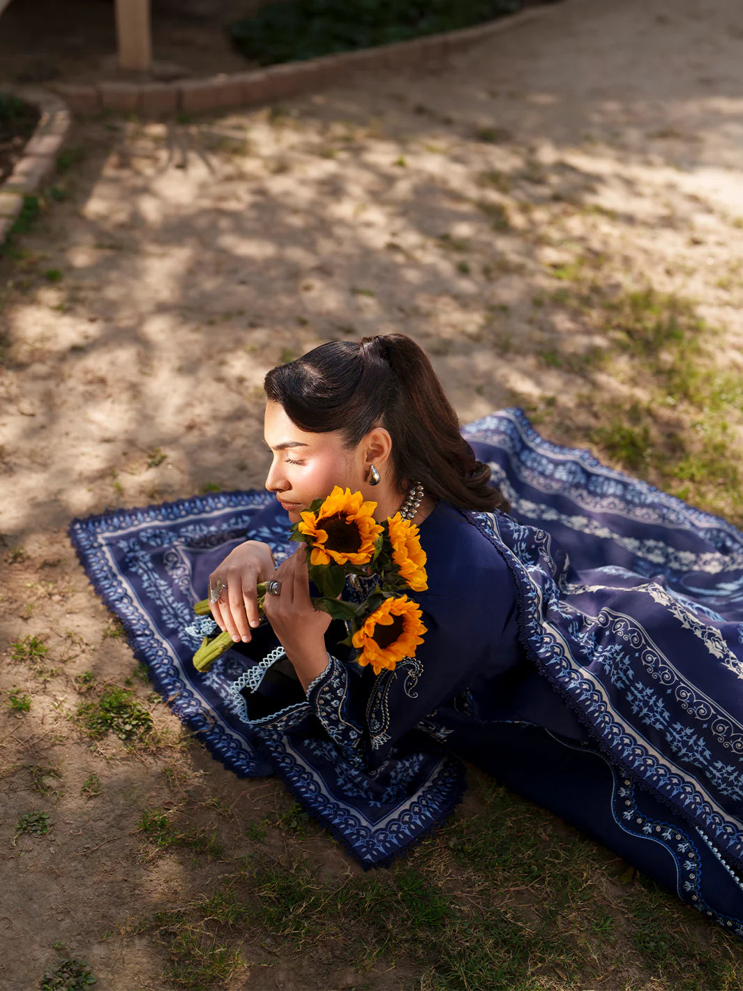 FIONA BY MAHNUR LAWN  F-06