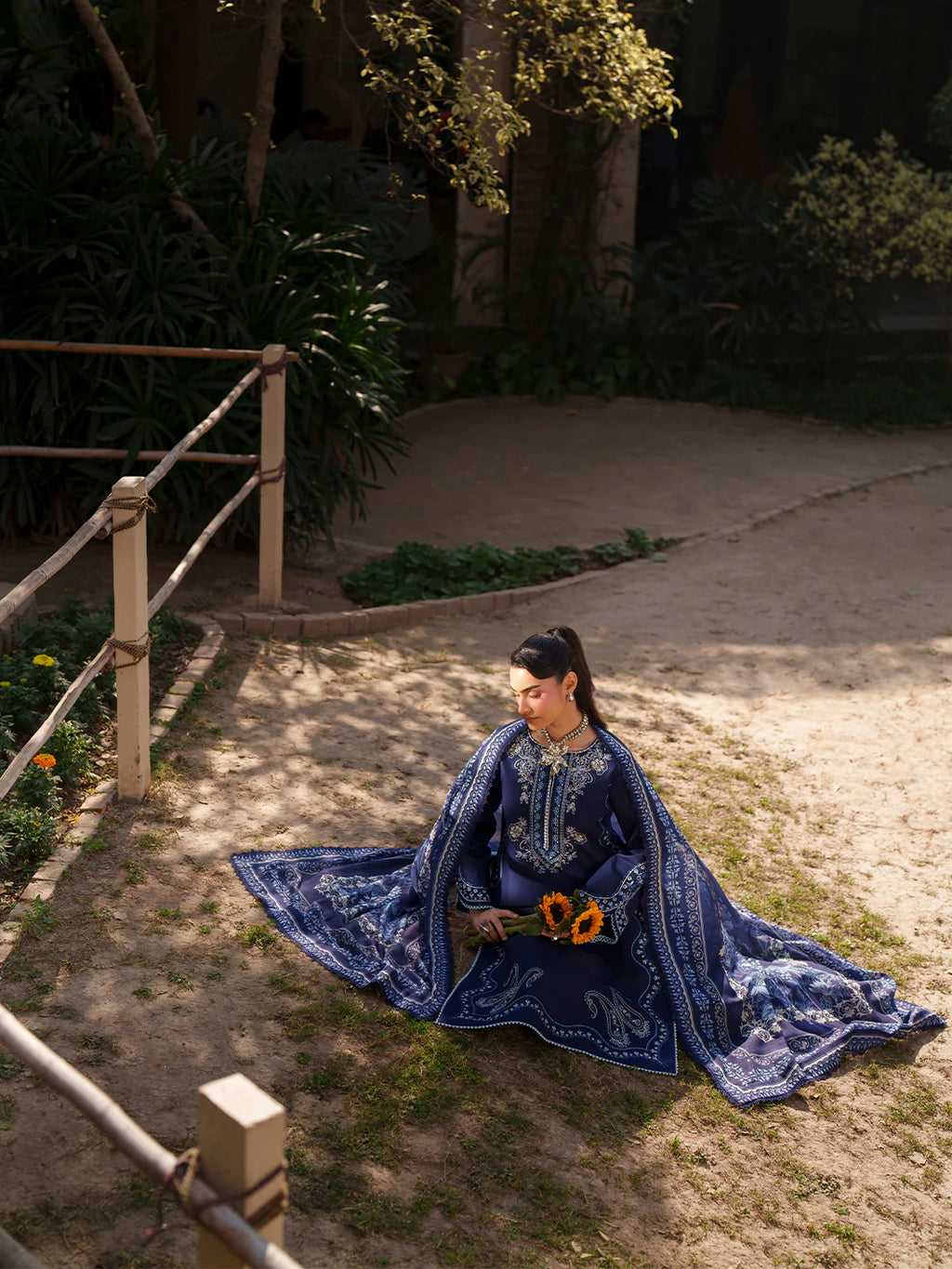 FIONA BY MAHNUR LAWN  F-06