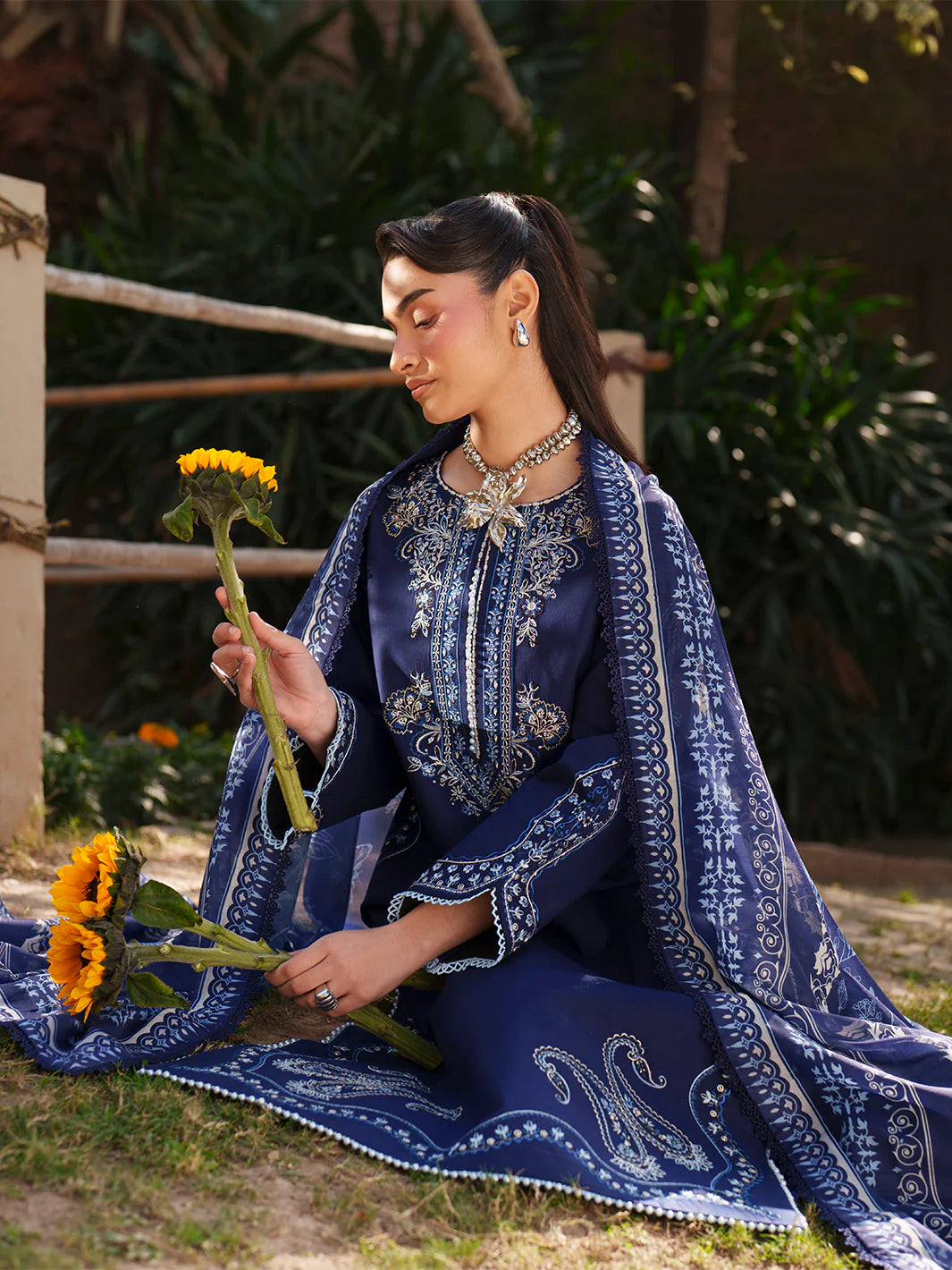 FIONA BY MAHNUR LAWN  F-06