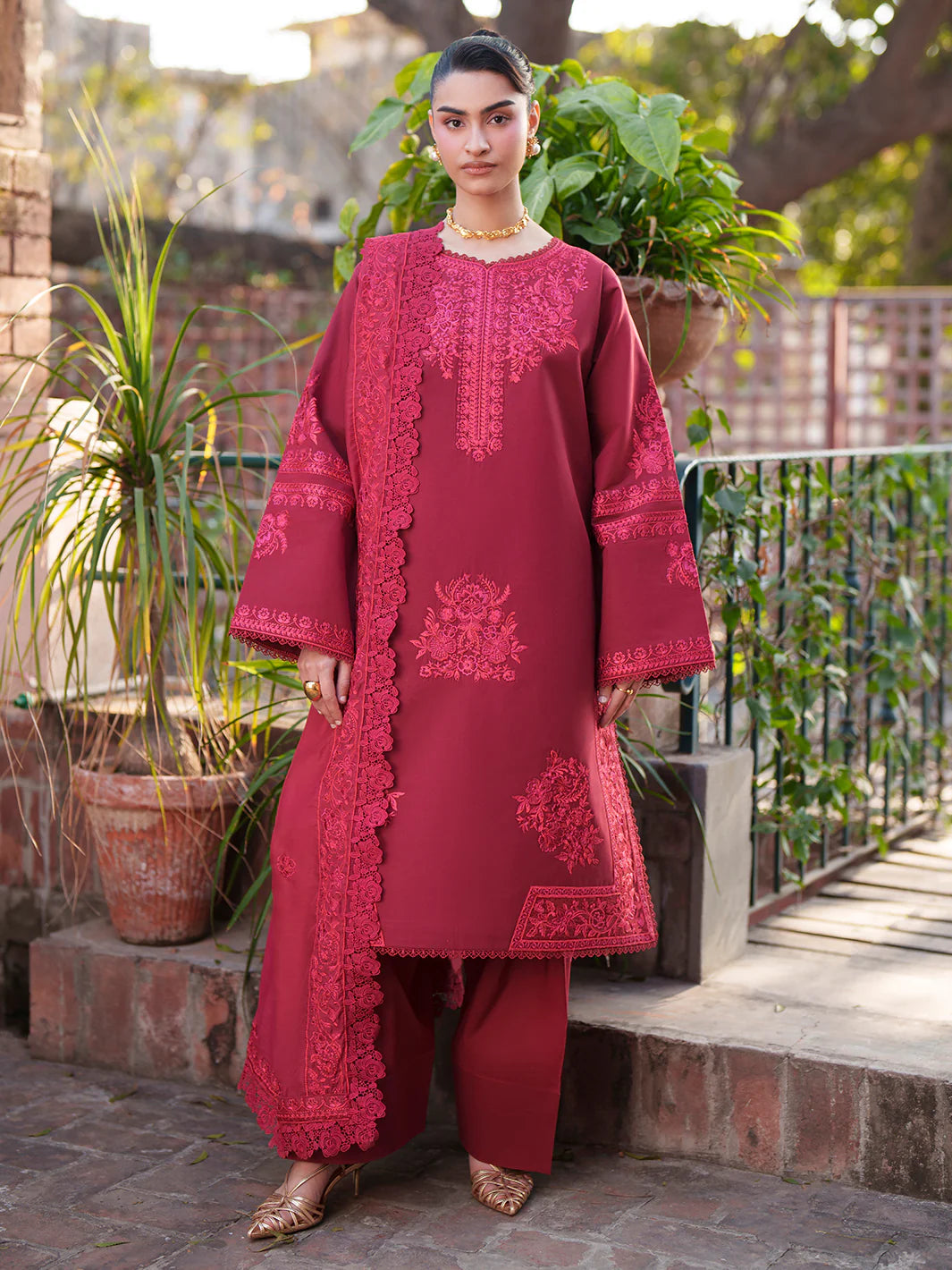 FIONA BY MAHNUR LAWN  F-07