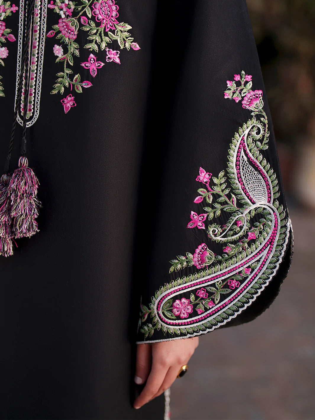 FIONA BY MAHNUR LAWN  F-09