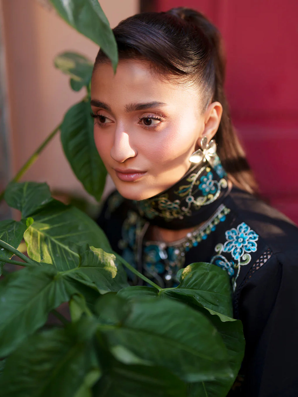 FIONA BY MAHNUR LAWN F-11