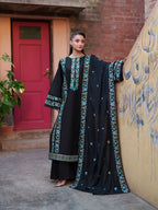 FIONA BY MAHNUR LAWN F-11