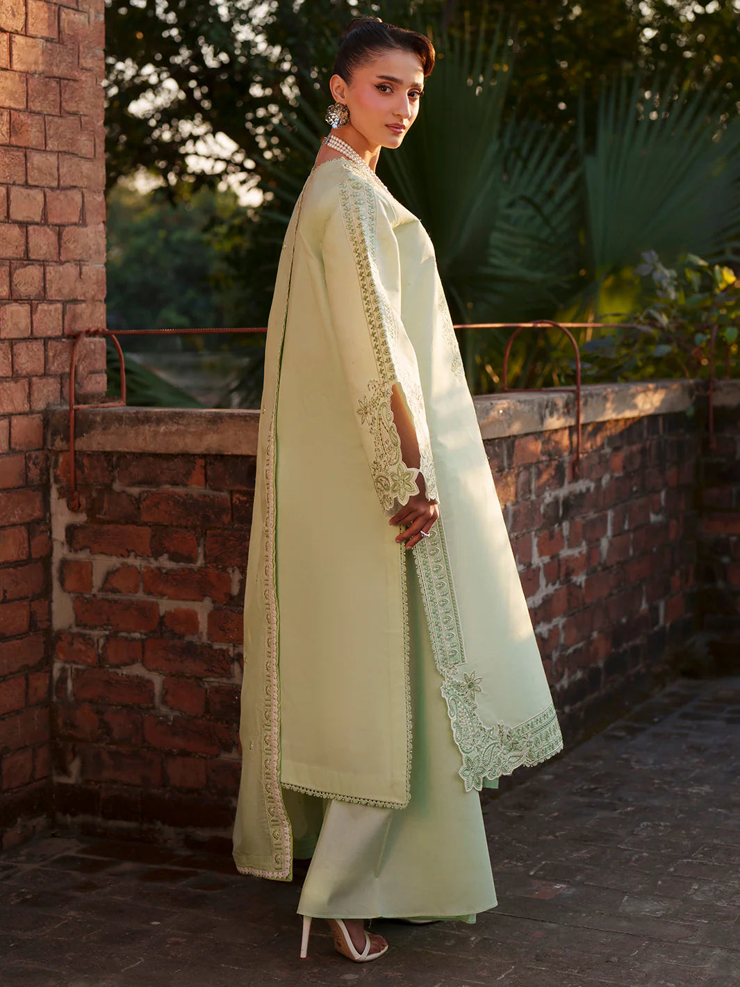 FIONA BY MAHNUR LAWN  F-14