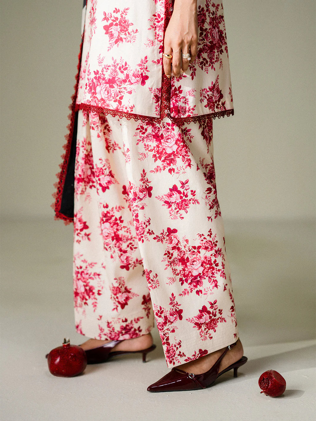 FAIZA FAISAL FNF PRINTS ROSE REVERIE
