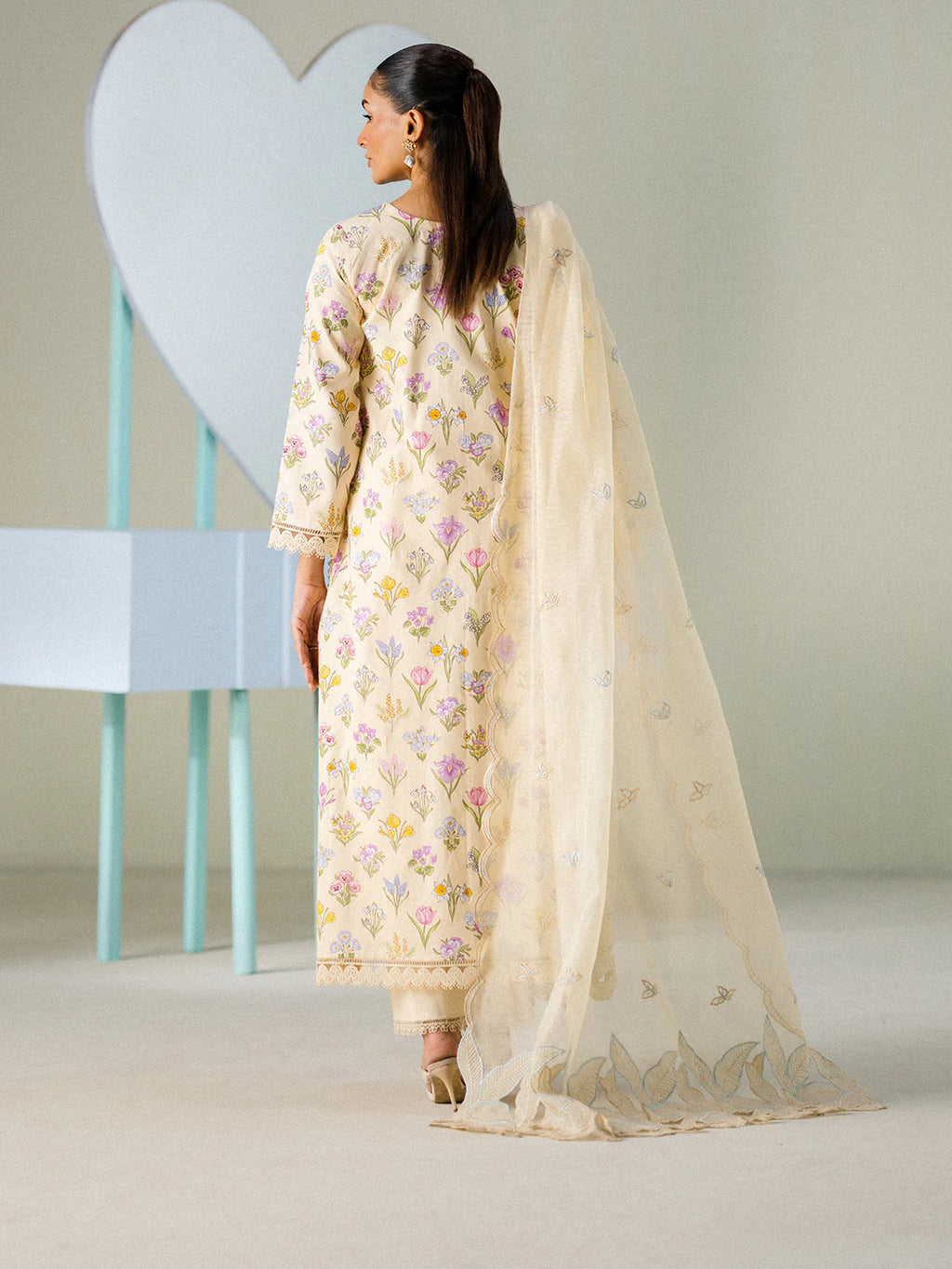 FAIZA FAISAL FNF PRINTS BUTTERCUP BLOOM