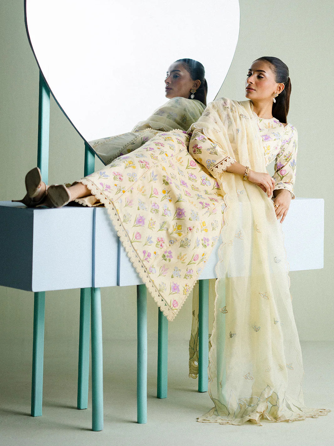 FAIZA FAISAL FNF PRINTS BUTTERCUP BLOOM