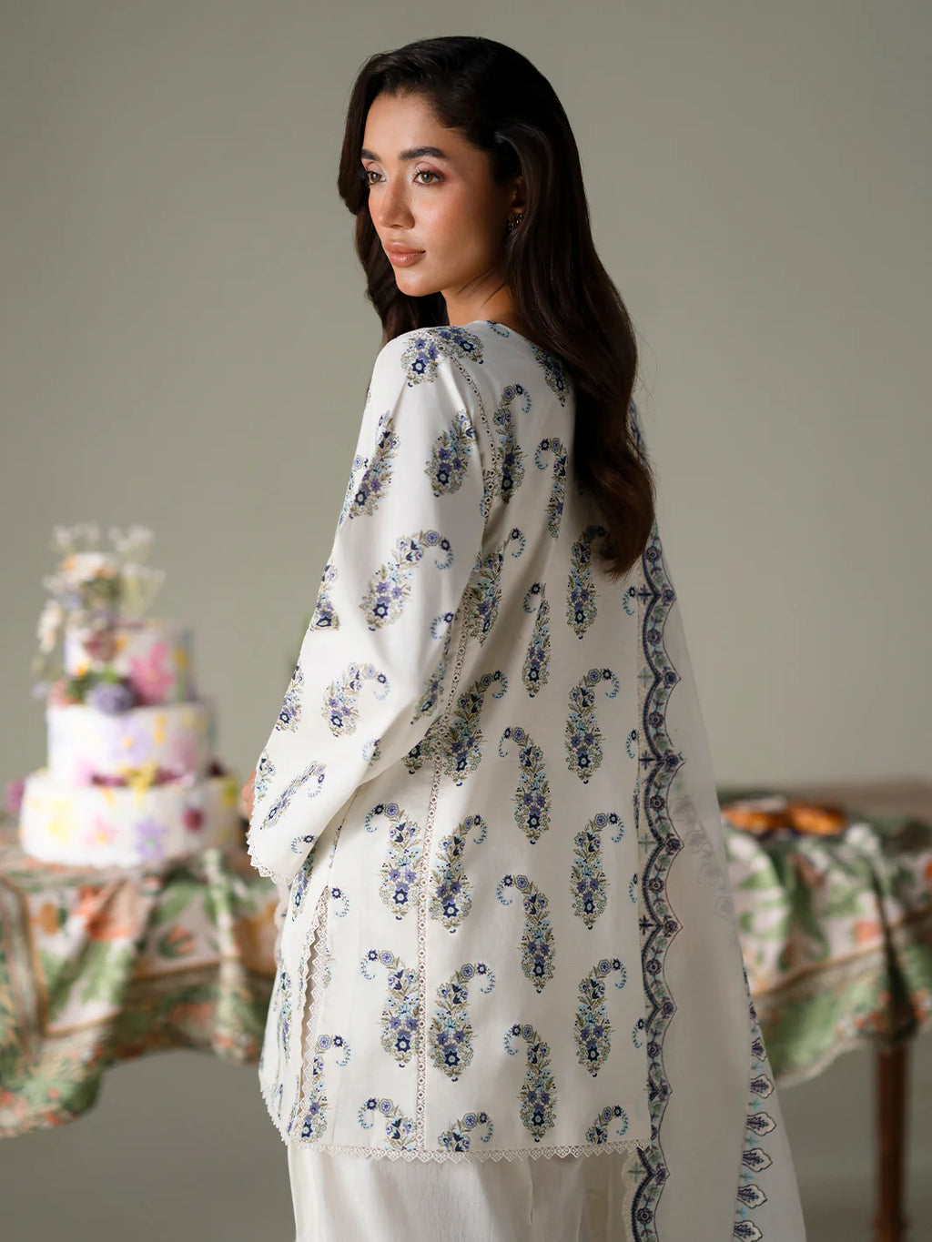 FAIZA FAISAL FNF PRINTS IVORY PETALS