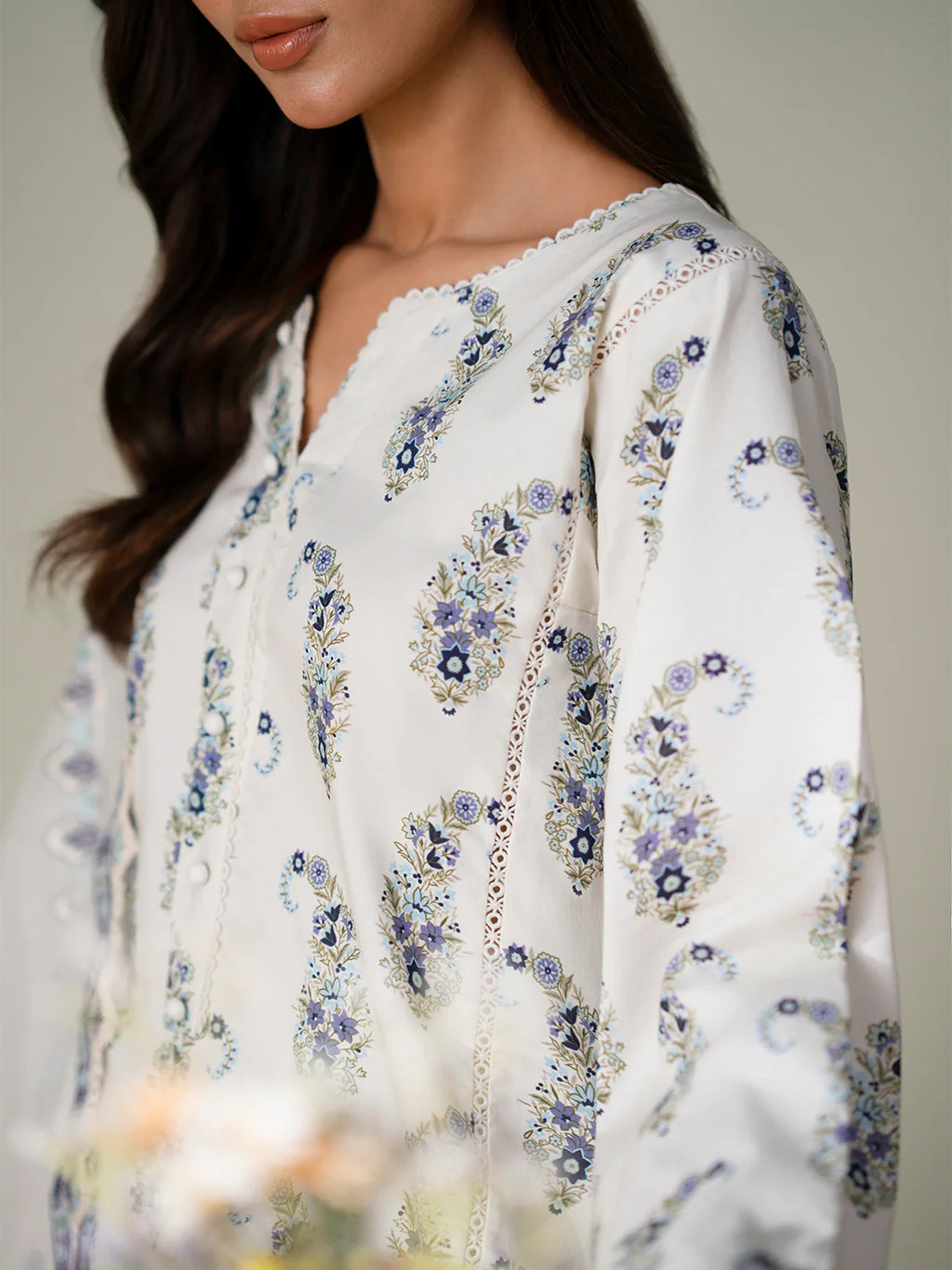 FAIZA FAISAL FNF PRINTS IVORY PETALS