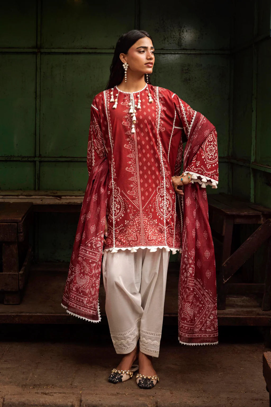 SANA SAFINAZ MAHAY D-04B 2PC