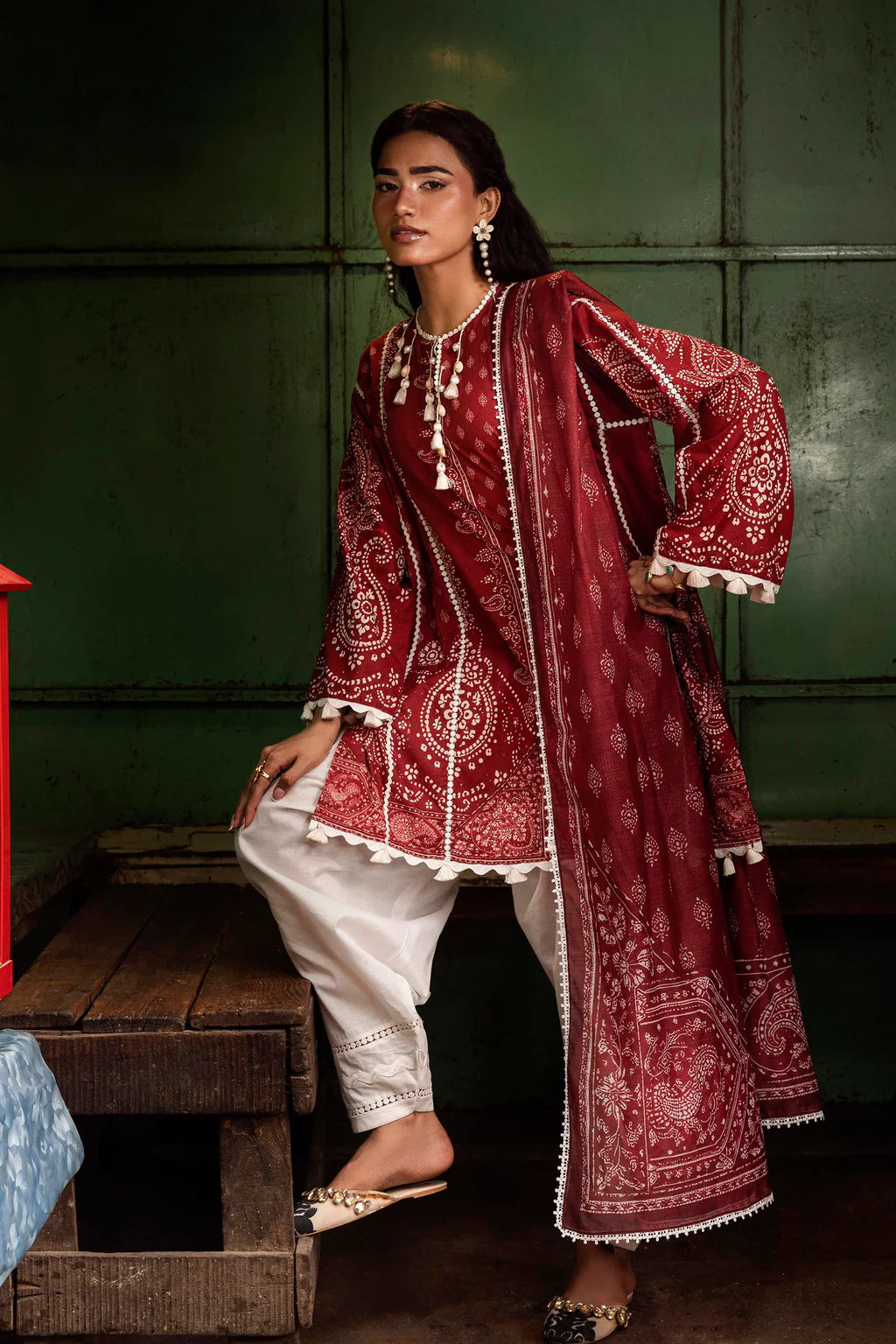 SANA SAFINAZ MAHAY D-04B 2PC
