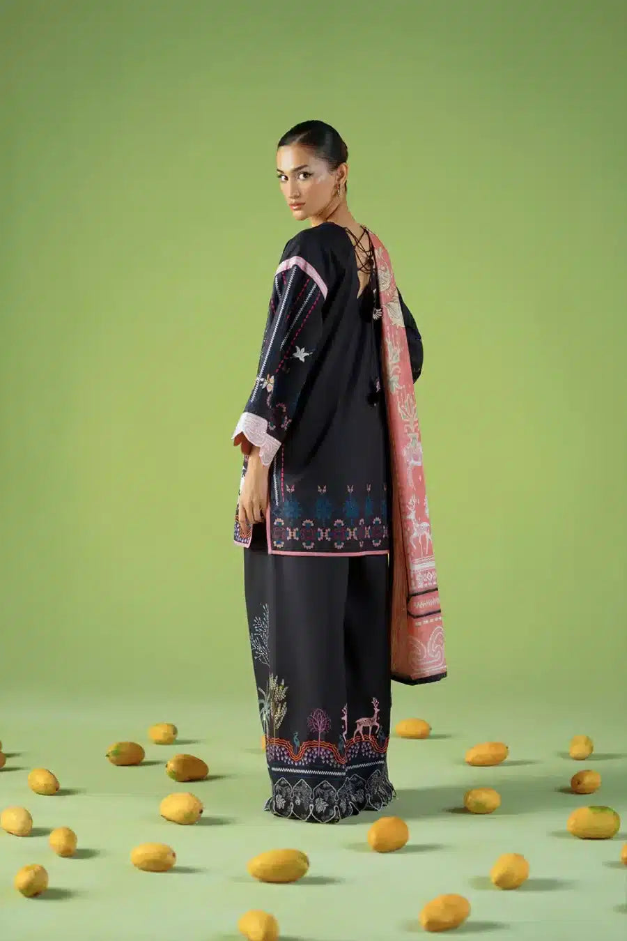 SAIRA RIZWAN JOOLIE JPU25-04