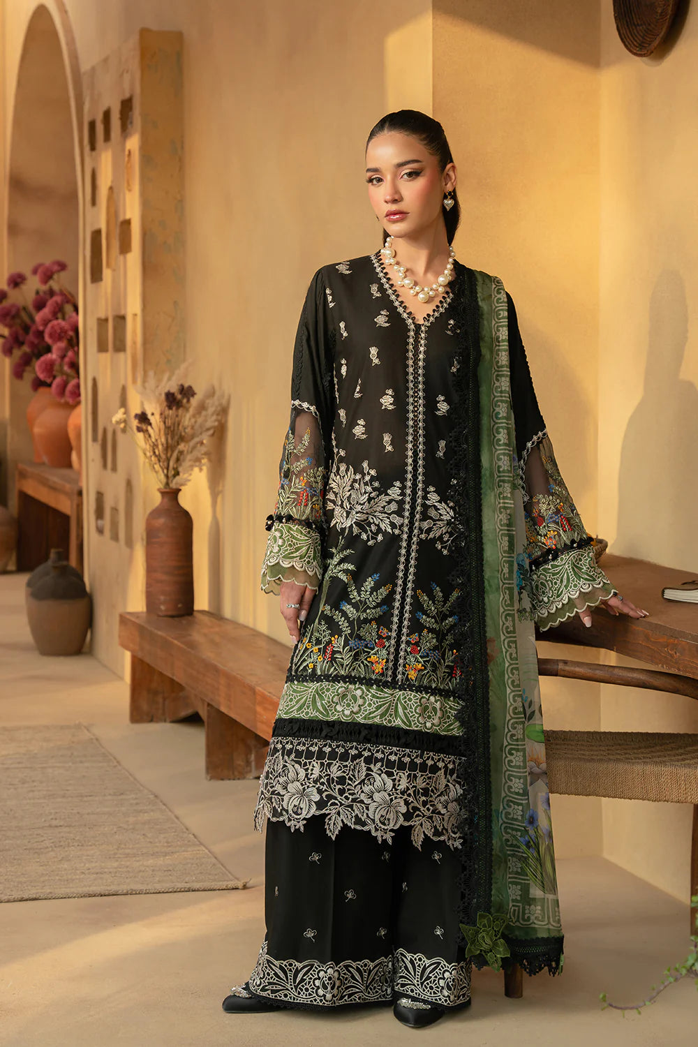 SAIRA RIZWAN SRL25-07