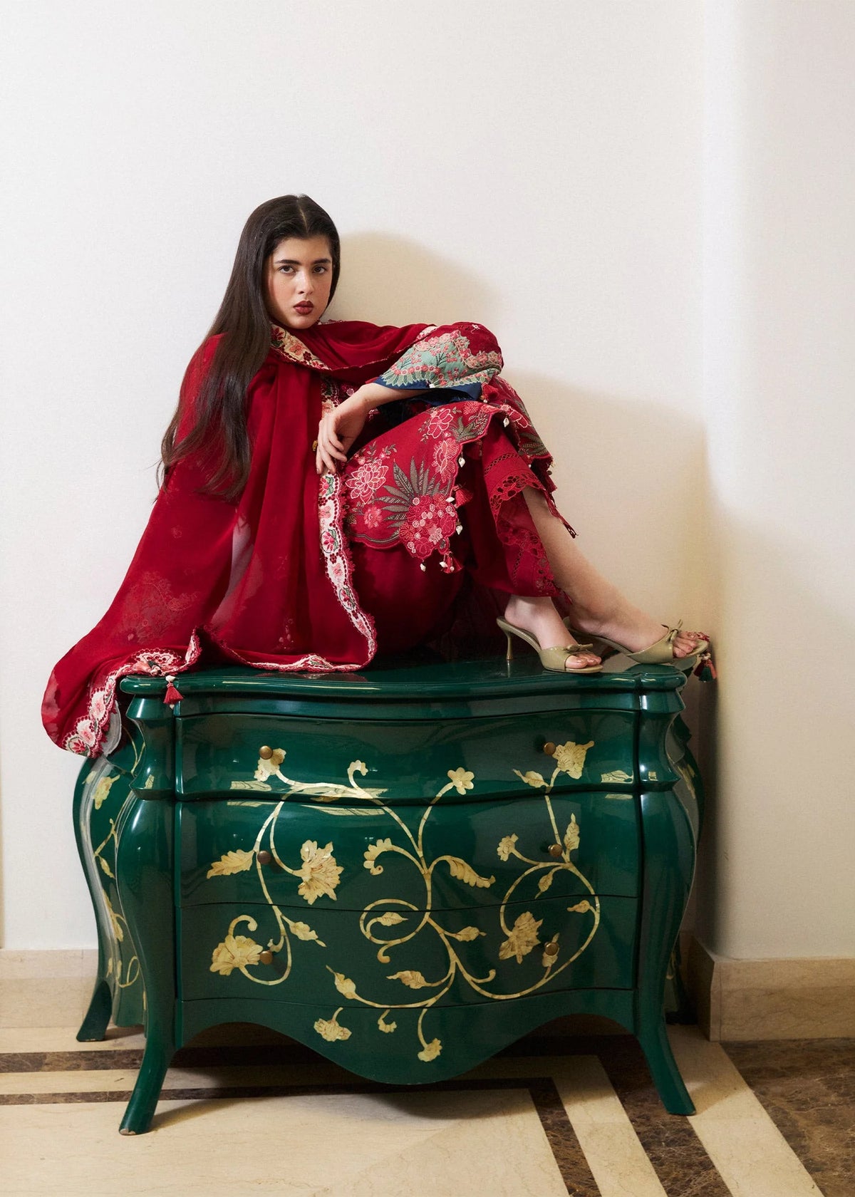 HUSSAIN REHAR GUL-E-SURKH 3PC