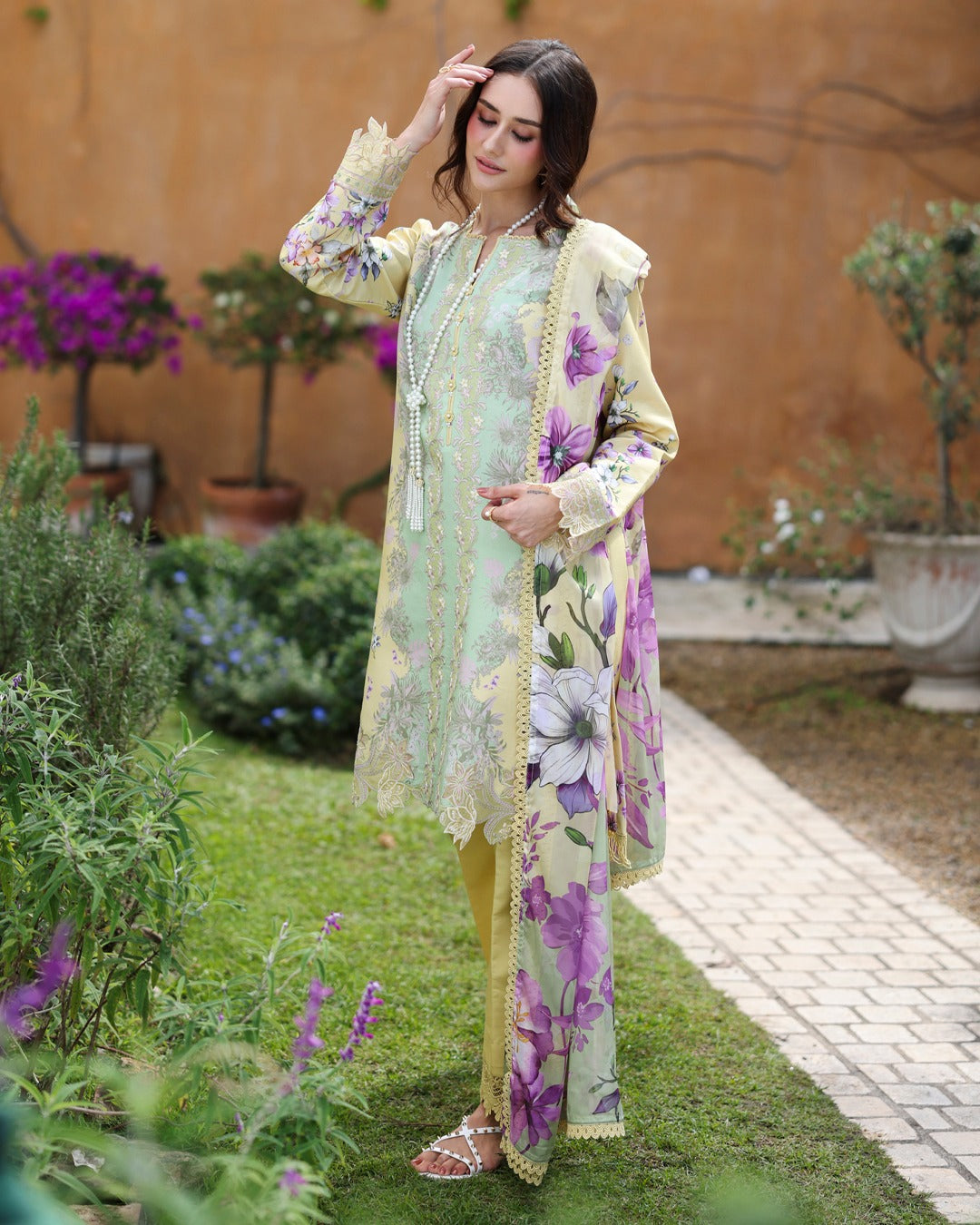 RANG RASIYA LIFESTYLE HAZEL