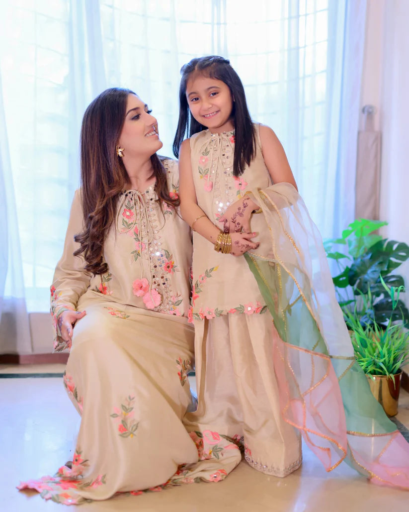 ASNA SHAHID KIDS GOLDEN AURA JUNIOR 3PC