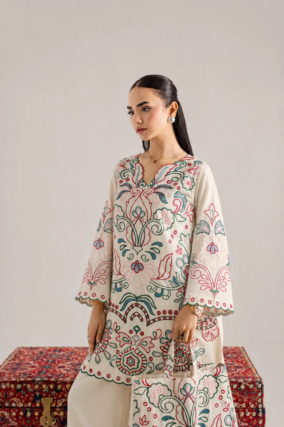 KIARA BLOSSOM  2PC