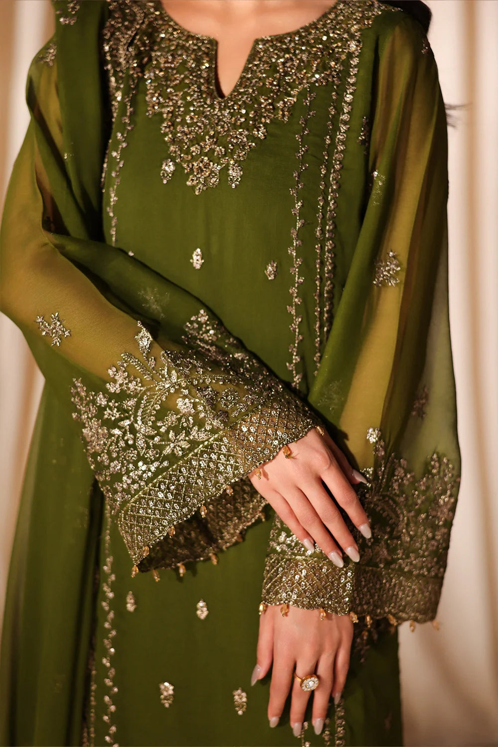 AZURE LUXE IMPERIAL OLIVE