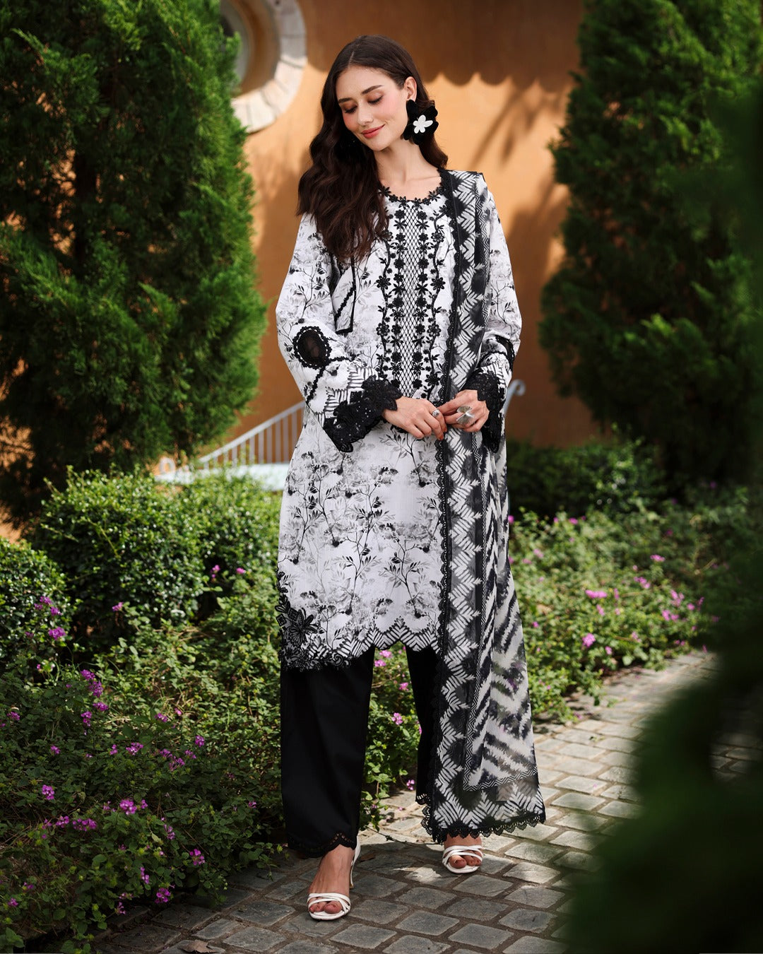 RANG RASIYA LIFESTYLE LUNA
