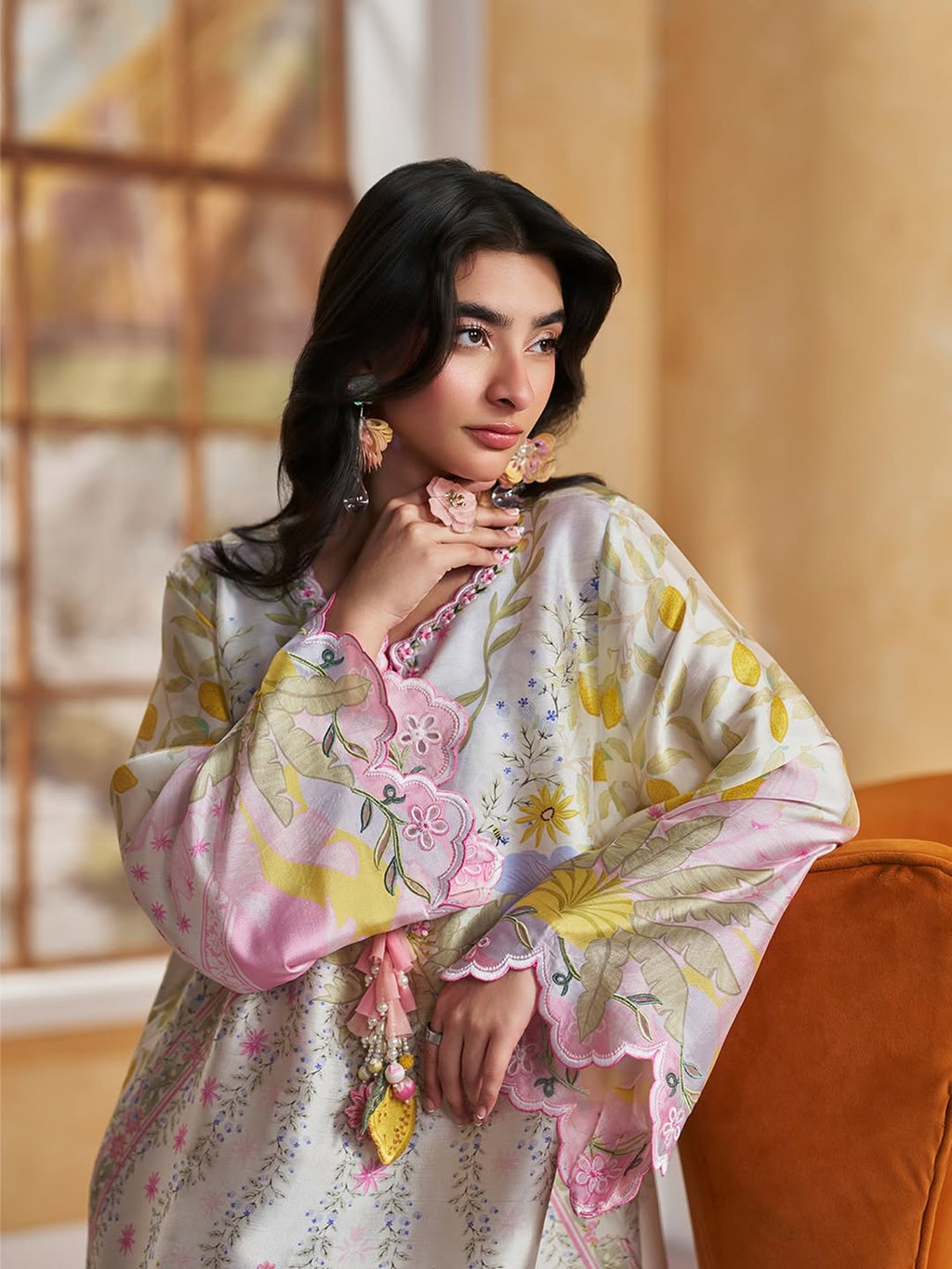 ZARAH NUR D-102 1PC