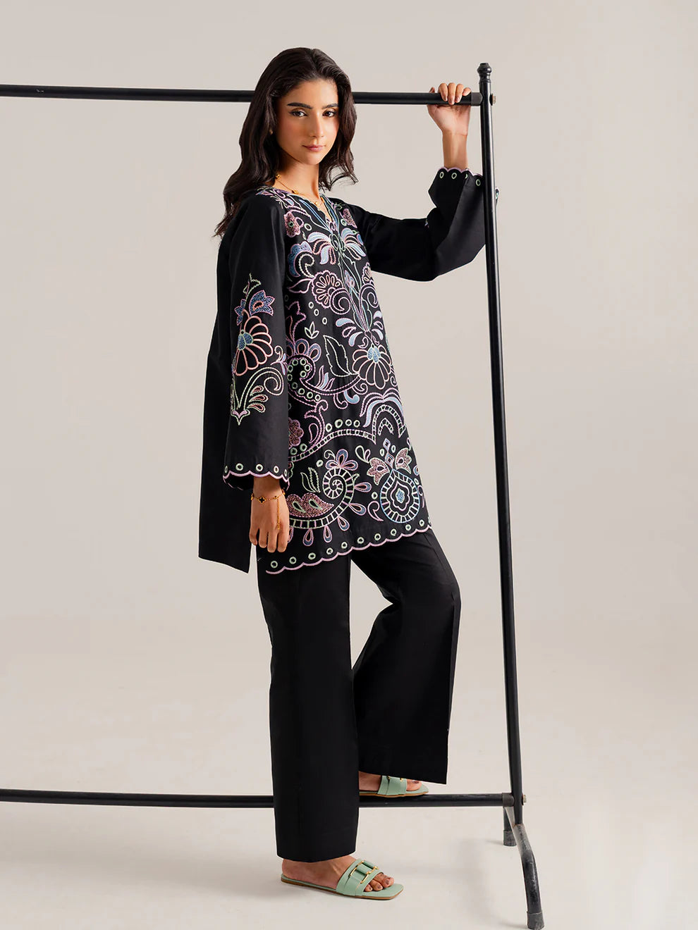 KIARA ZEPHIRE 2PC