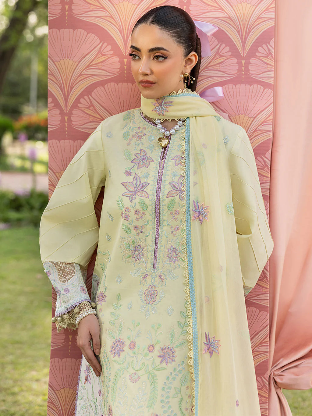 MAHNUR MORBAGH M-12