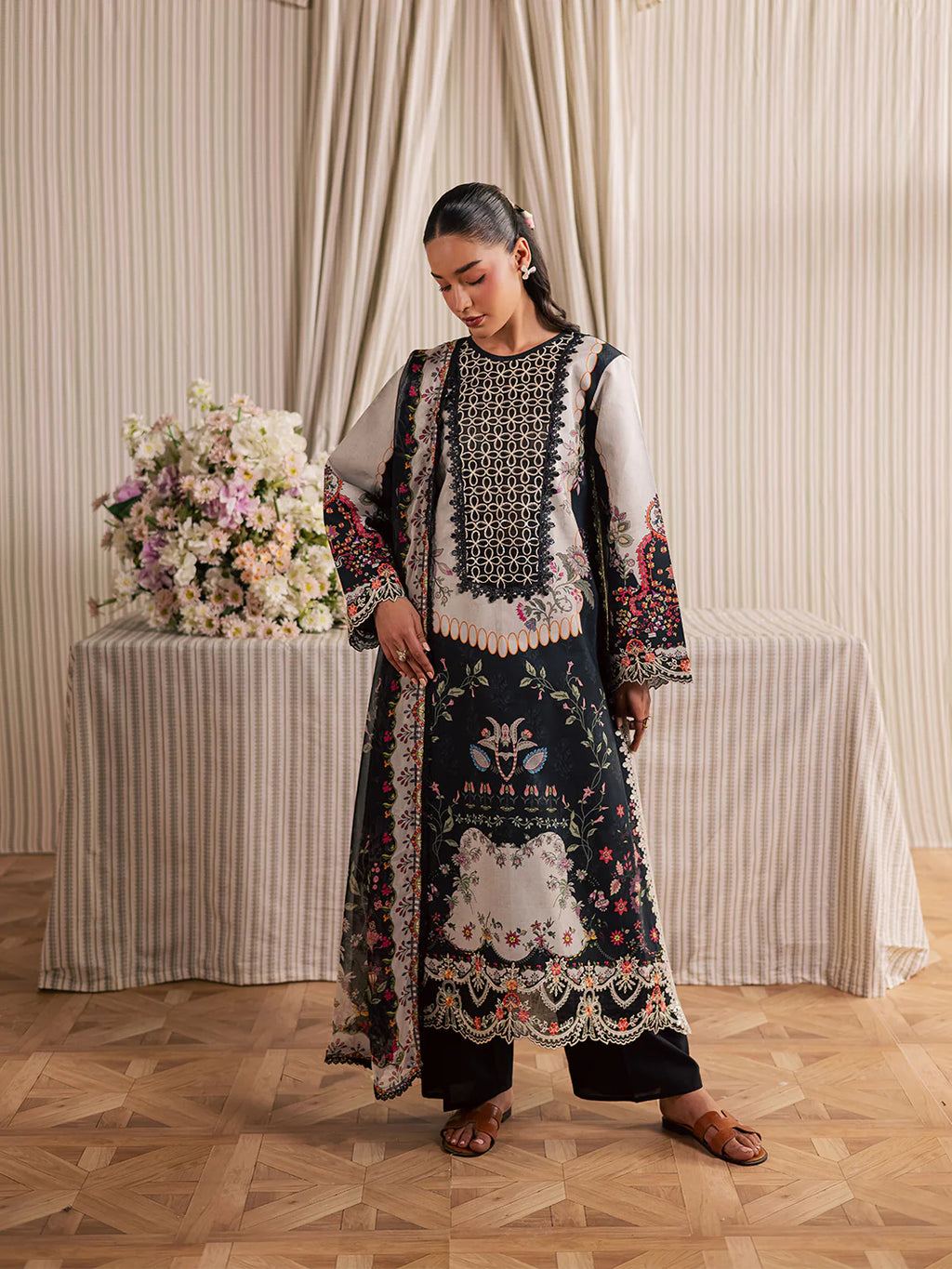 MAHNUR JAHAAN LAWN MJ-01